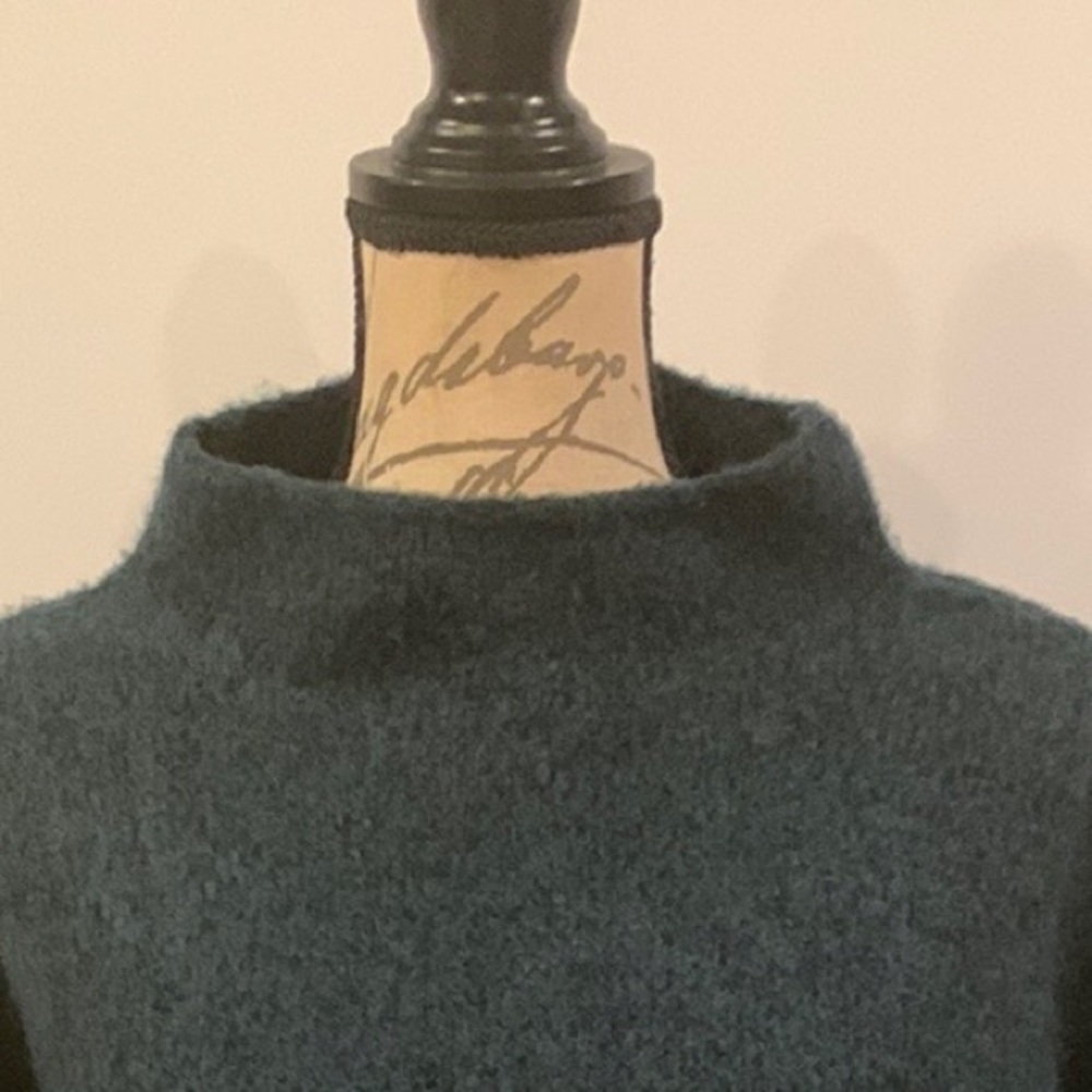 Uniqlo soft cozy funnel neck sweater deep green S - Picture 8 of 8